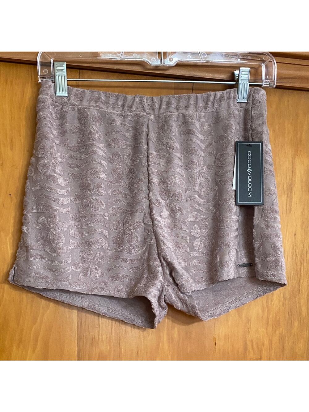 NWT Volcom Purple Textured Floral Shorts Sun Surf Beach Street Summer Festival